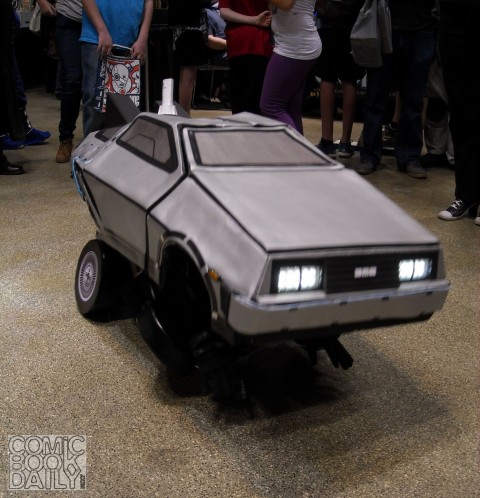 DeLorean Transformer